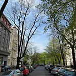 Mama\'S Apartment In Letna