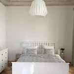 Stylish Apartment 5 Mins From The Charles Bridge