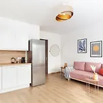 Prague Days - Stylish Studio W Balcony - Trendy Neighborhood