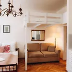 Elso Center Apartment
