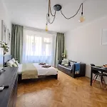 Cozy Prague Apartment