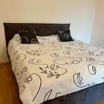 Cozy Prague Apartment