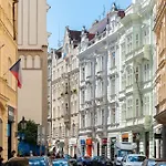 Mordecai 12 Apartments By Adrez