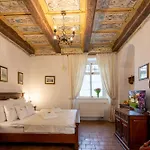 Loreta Hotel