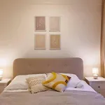 1 Bedroom Apartment With Terrace And View