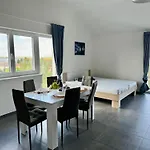 Byt Apartman 2Rooms 76M2 All New