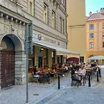 Stylish New Apartment In Prague With A/C