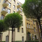 Aparthotel Austria Suites