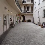 Apartments Tynska 7
