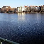 Unique Apartment In Praha Near River Vltava