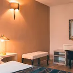 Hotel Julian