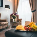 Hotel Julian