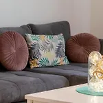 Riverside Cr Apartment