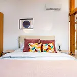 Fantastic Attic Apt With Big Terrace And Free Garage