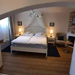 Hotel Excellent