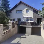 Cozy Gardens Apartments In Prague