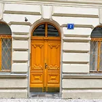 Vantisch Old Town Apartment