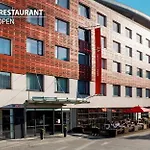 Iris Hotel Eden