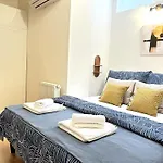 Melly Rooftop Apartment