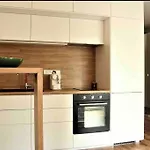 Charming Small Studio And Private Garden