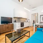 Cute Apt With The Terrace And Ac
