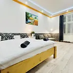 Helen Homestay Prague 2