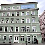 Florenc Apartment