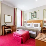 Hotel Caruso Old Town