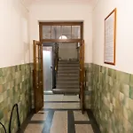 Michalska Residence By Old Town Square