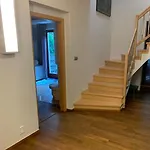 Rodinny Dum Praha 8, Kobylisy