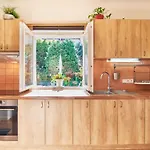 Cozy Apartments With Terrace Near Prague Castle
