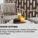 Luxury Sunny Home - Free Garage, Metro, Balcony, Ps5, 2Nd Parking On Request