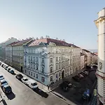 Prague Days - Stylish Apartment - Netflix - Hip District