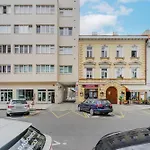 Spacious Apartments Near Karlin Square