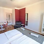 Flat In Zizkov -502-