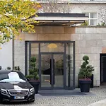 Mandarin Oriental, Prague