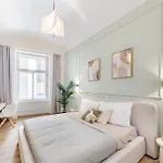 Wenceslas Square Apartments By Rentero