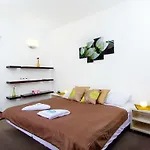 Hotel Brilliant