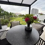 Beta Home - Free Garage, Air Condition, Garden, At Metro, 2Nd Parking On Request