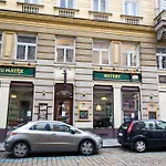 National Theater Ruterra Flat