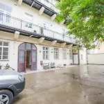 The Spot Apartment