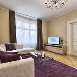 Maiselova 5 Apartment