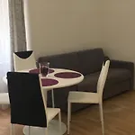 Prague Apartment Reznicka 3