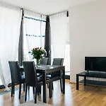 Apartaments Central Park Prague