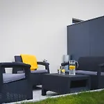 Apartment V Haji 1