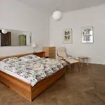 Apartment Josefska 2