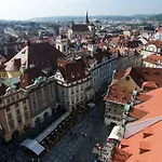 Old Town Melantrichova Apartment