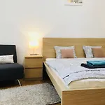 Jindrisska Central Stay