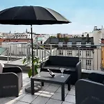 Ea Aparthotel Melantrich