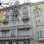 Na Smetance Aparthouse